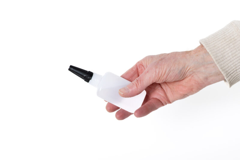 Cyanoacrylaat lijmen